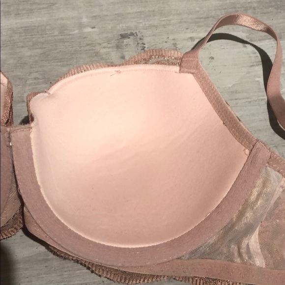Victoria’s Secret Dream Angels Lined Demi Bra - Picture 8 of 10
